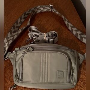 NWOT‼️ IHKWIPConfidence Anti-Theft Sling Crossbody with Two Straps
